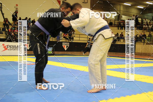 Achetez vos photos de l'vnementfight friends sur Fotop