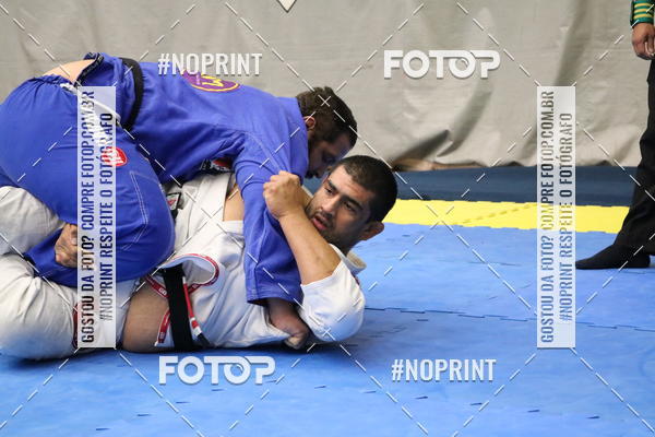 Buy your photos of the eventfight friends on Fotop