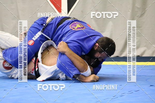 Buy your photos of the eventfight friends on Fotop