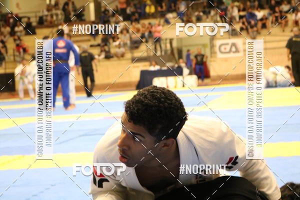 Buy your photos of the eventfight friends on Fotop