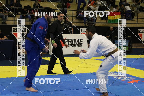 Buy your photos of the eventfight friends on Fotop