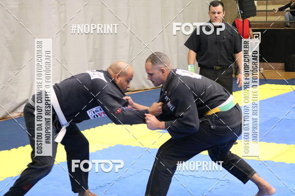 Buy your photos of the eventfight friends on Fotop