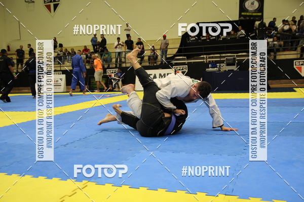 Achetez vos photos de l'vnementfight friends sur Fotop