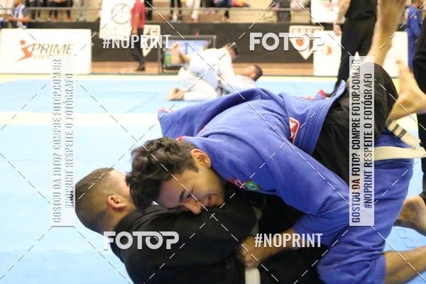 Buy your photos of the eventfight friends on Fotop