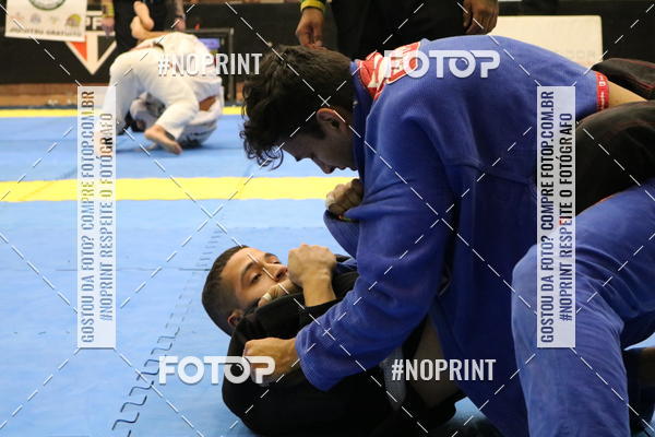 Buy your photos of the eventfight friends on Fotop