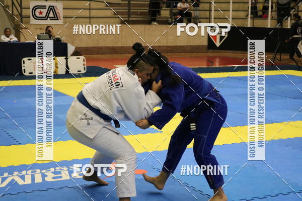 Buy your photos of the eventfight friends on Fotop