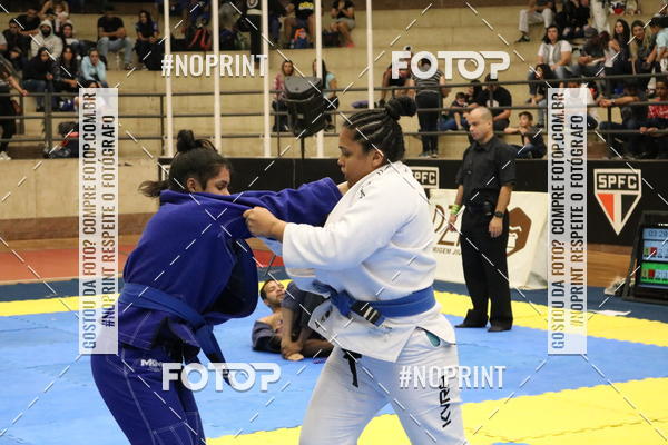 Buy your photos of the eventfight friends on Fotop