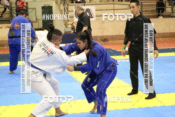 Buy your photos of the eventfight friends on Fotop