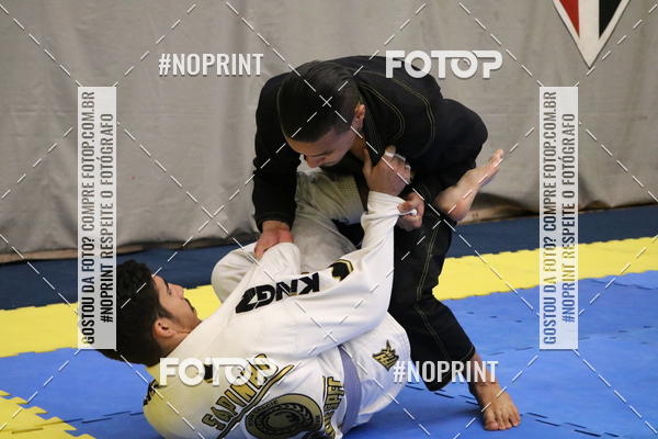 Buy your photos of the eventfight friends on Fotop