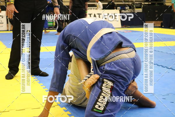 Buy your photos of the eventfight friends on Fotop