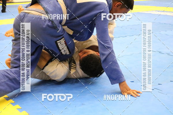 Buy your photos of the eventfight friends on Fotop