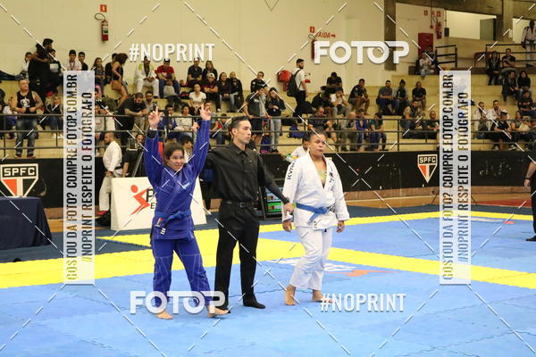 Buy your photos of the eventfight friends on Fotop