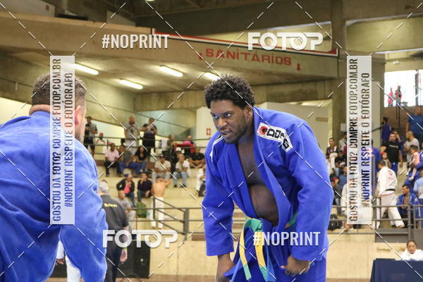 Buy your photos of the eventfight friends on Fotop