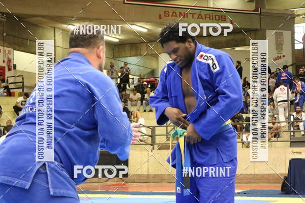 Buy your photos of the eventfight friends on Fotop