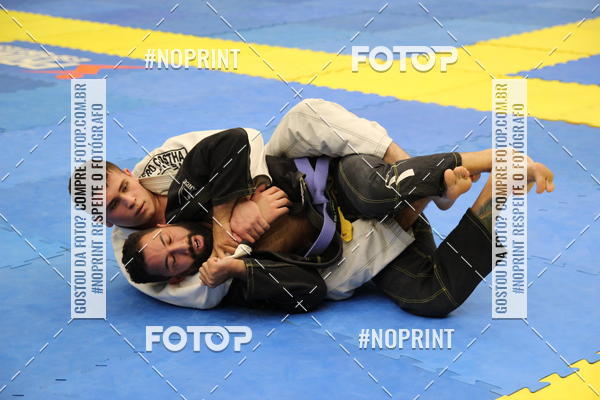 Achetez vos photos de l'vnementfight friends sur Fotop