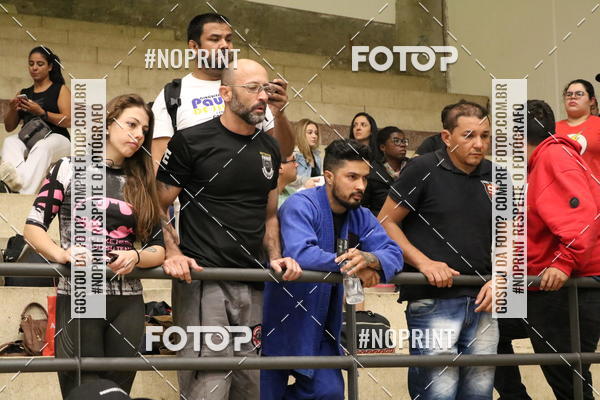 Buy your photos of the eventfight friends on Fotop