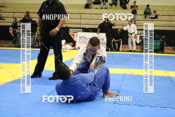 Buy your photos of the eventfight friends on Fotop