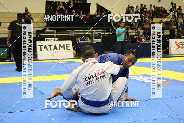 Buy your photos of the eventfight friends on Fotop