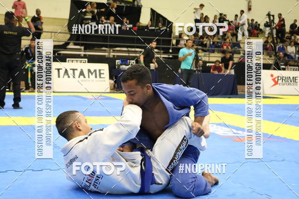 Buy your photos of the eventfight friends on Fotop