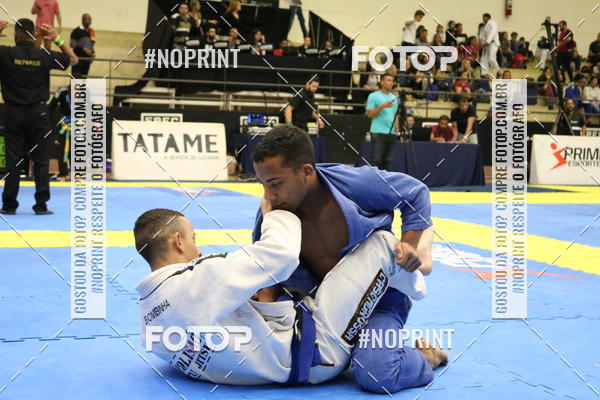 Buy your photos of the eventfight friends on Fotop