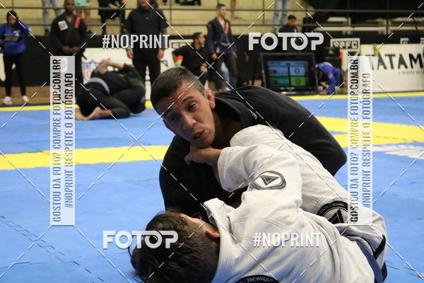 Buy your photos of the eventfight friends on Fotop