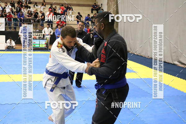 Buy your photos of the eventfight friends on Fotop