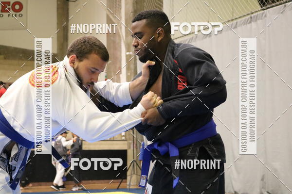 Buy your photos of the eventfight friends on Fotop