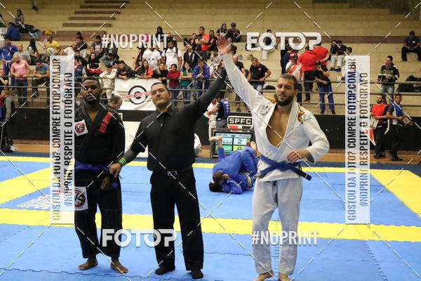 Buy your photos of the eventfight friends on Fotop