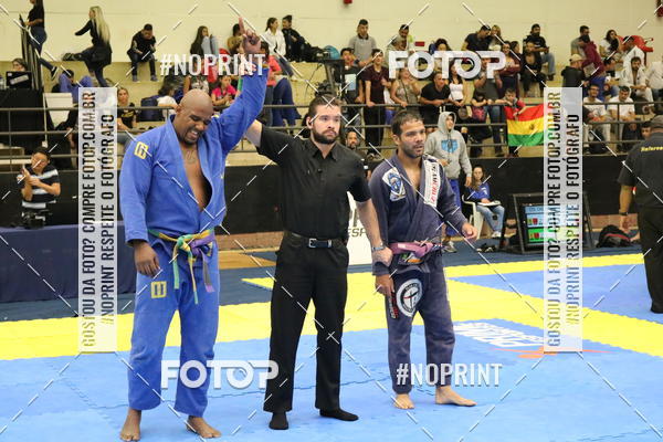 Buy your photos of the eventfight friends on Fotop