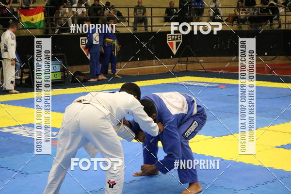 Buy your photos of the eventfight friends on Fotop