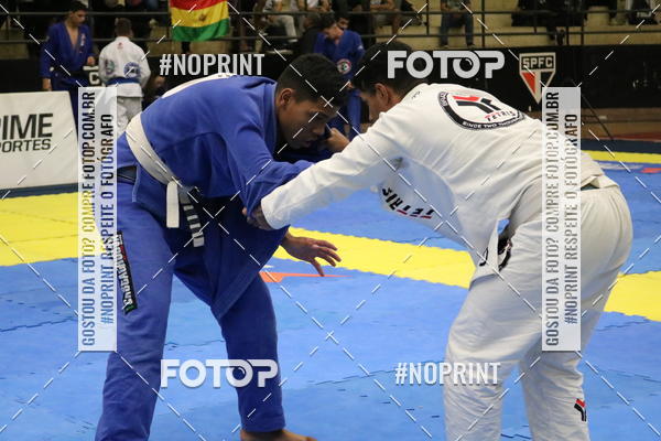 Buy your photos of the eventfight friends on Fotop