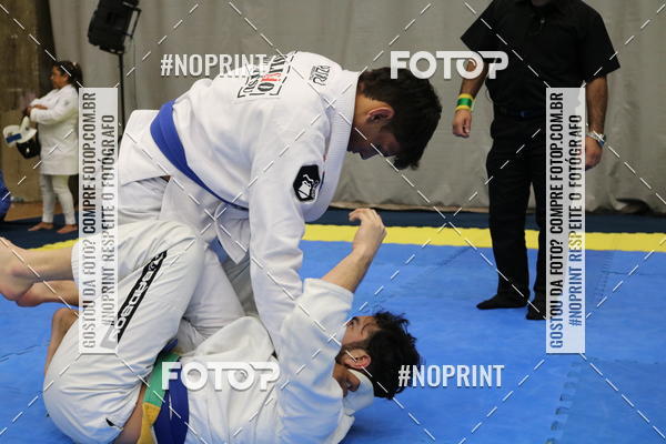 Buy your photos of the eventfight friends on Fotop