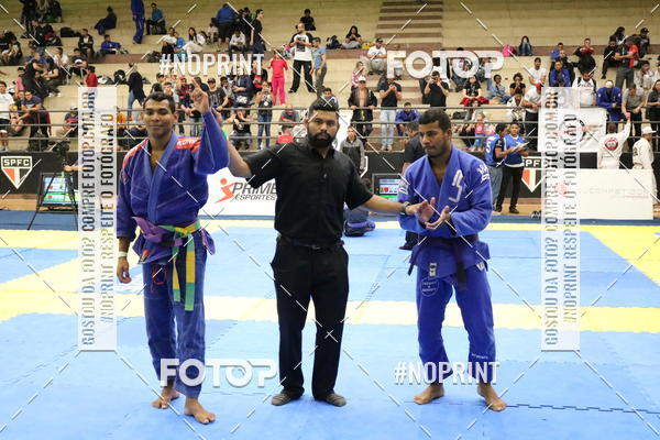 Buy your photos of the eventfight friends on Fotop