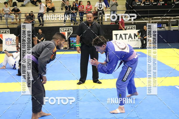 Buy your photos of the eventfight friends on Fotop