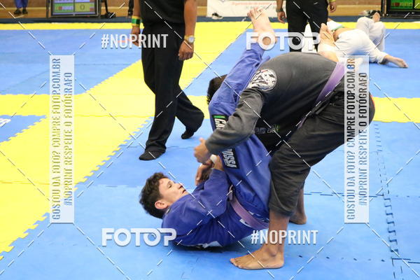 Buy your photos of the eventfight friends on Fotop