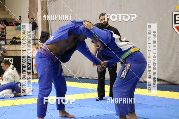 Buy your photos of the eventfight friends on Fotop