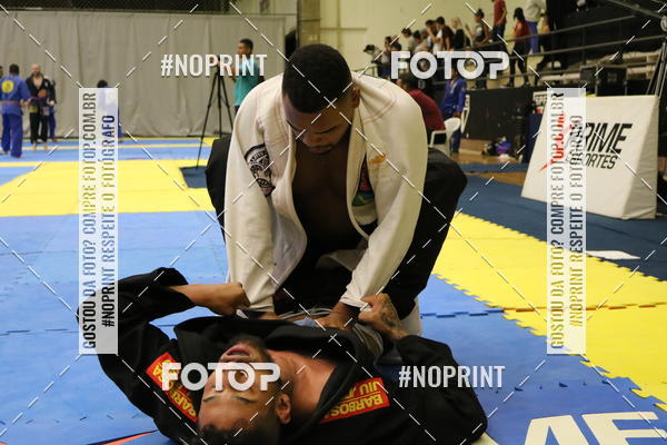 Buy your photos of the eventfight friends on Fotop