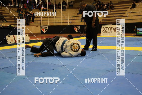 Compre suas fotos do eventofight friends no Fotop