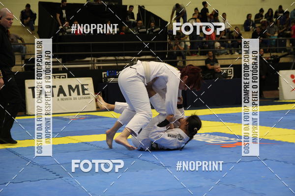 Acquista le foto dell'eventofight friends in Fotop