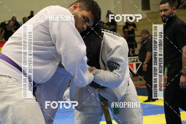 Buy your photos of the eventfight friends on Fotop