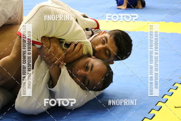 Buy your photos of the eventfight friends on Fotop