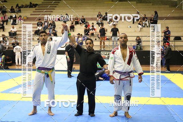 Buy your photos of the eventfight friends on Fotop