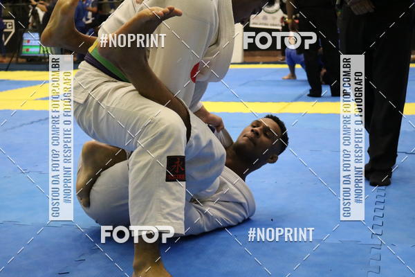 Buy your photos of the eventfight friends on Fotop