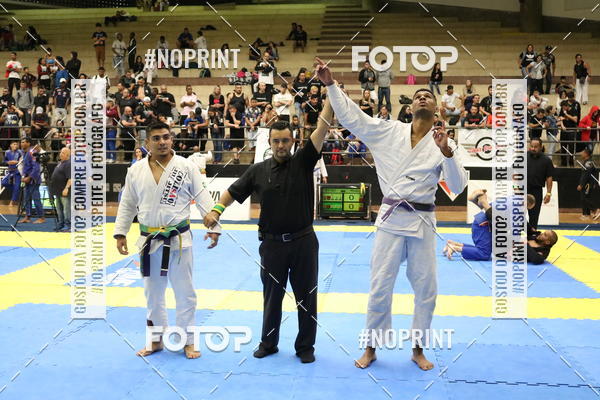 Buy your photos of the eventfight friends on Fotop