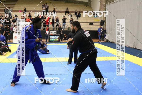 Buy your photos of the eventfight friends on Fotop