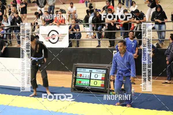 Buy your photos of the eventfight friends on Fotop