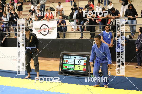 Buy your photos of the eventfight friends on Fotop