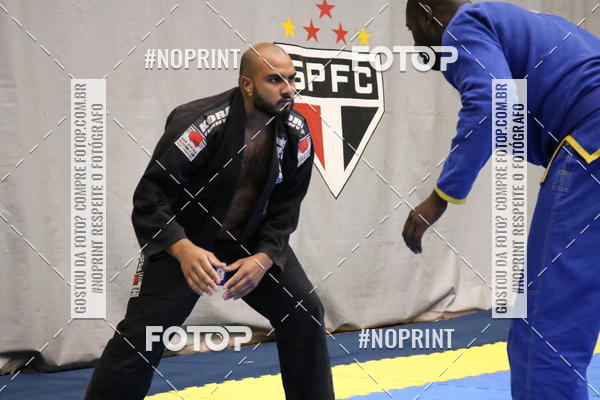 Buy your photos of the eventfight friends on Fotop