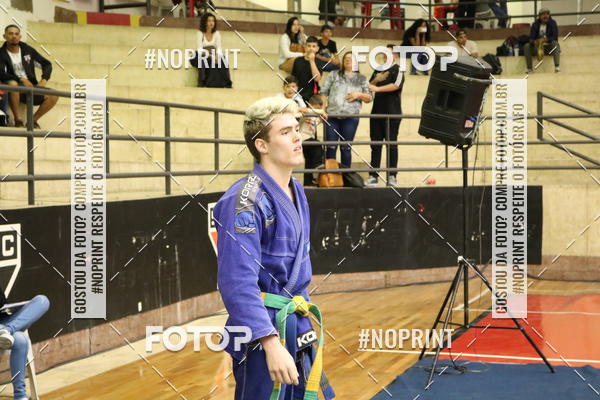 Buy your photos of the eventfight friends on Fotop