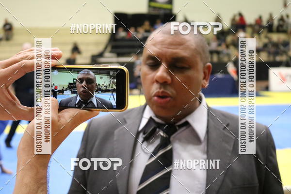 Buy your photos of the eventfight friends on Fotop